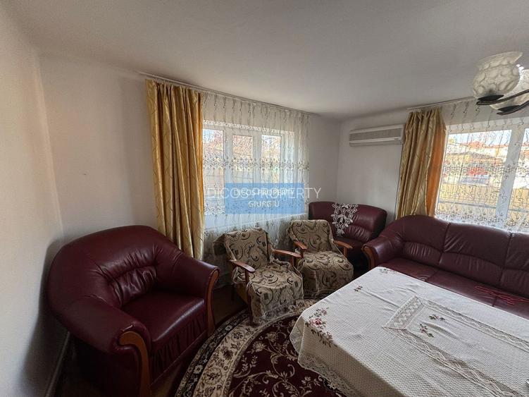 De Vânzare - Casă, Strada Griviței - 25