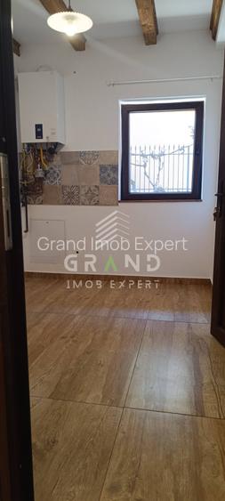Casă înșiruită renovată | 2 unități locative | UMF/Marinescu - 3
