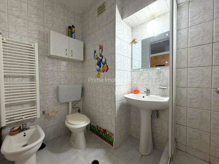 Apartament cu 3 camere, 70 mp, bloc cu lift - Ultracentral - 7