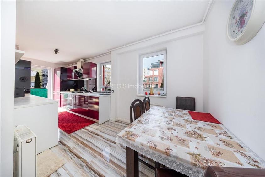 Apartament de 4 camere in zona Avantgarden I - 17