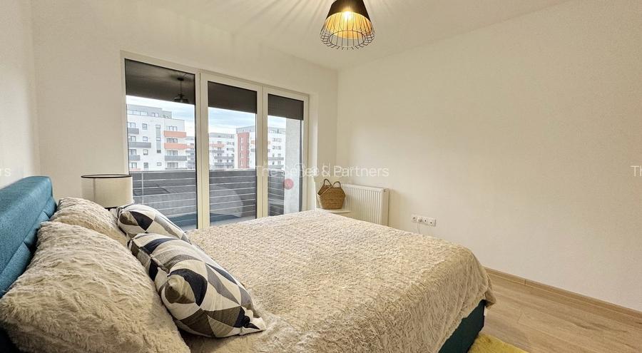 Suprafata Generoasa - 13