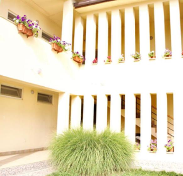 PENSIUNE in Tasnad cu predare afacere profitabila pentru investitori ! - 10