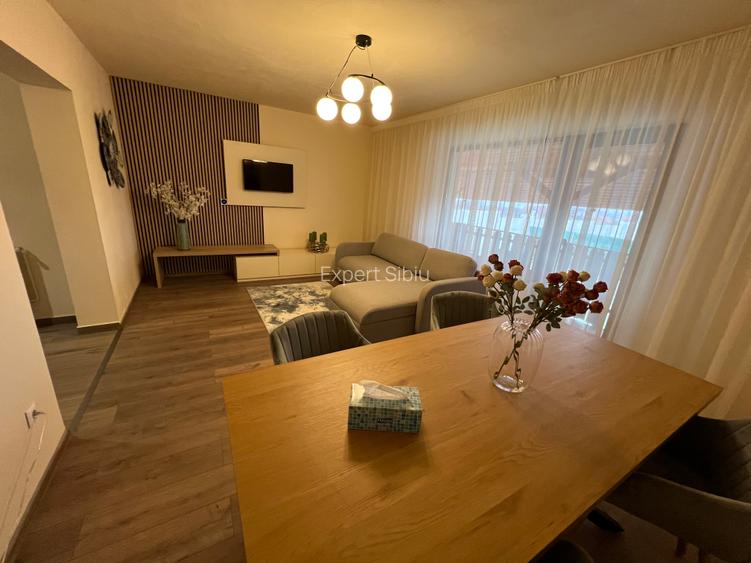 Închiriez casă 3 camere decomandate – tip duplex, zona Calea Cisnădiei - 3