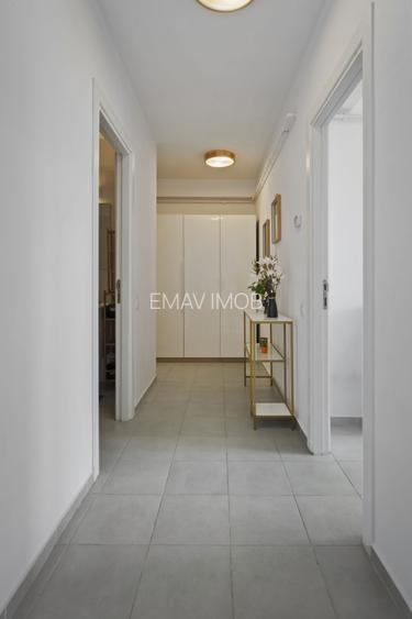 VANZARE AP. 2 CAMERE COMPLET MOBILAT+PARCARE SUBTERANA LANGA METROU 1 DECEMBRIE - 5