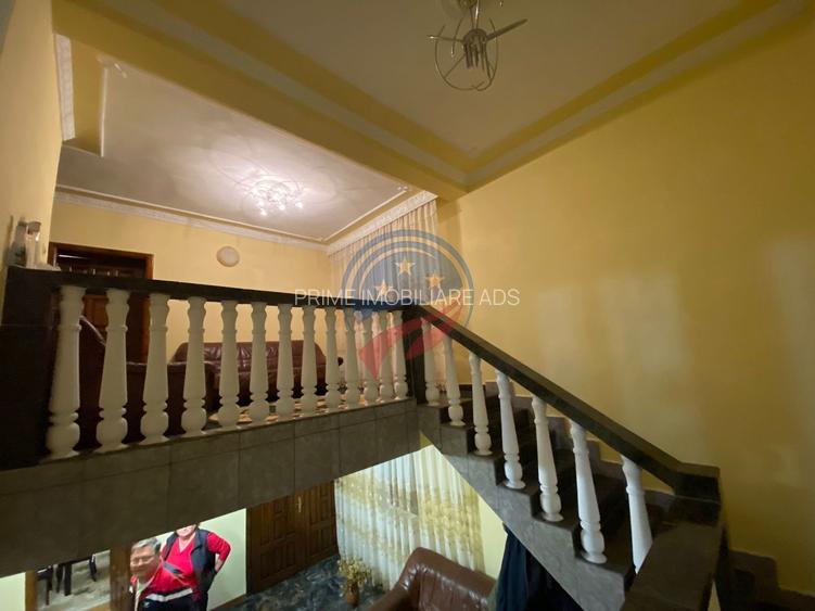 VILA GENEROASA CU TEREN 720 METRI IN APROPIEREA  ELECTROPUTERE MALL - 9