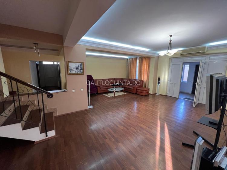 Vila grandioasa | 11 camere | P+1E+M | garaj | Brancoveanu |  - 14