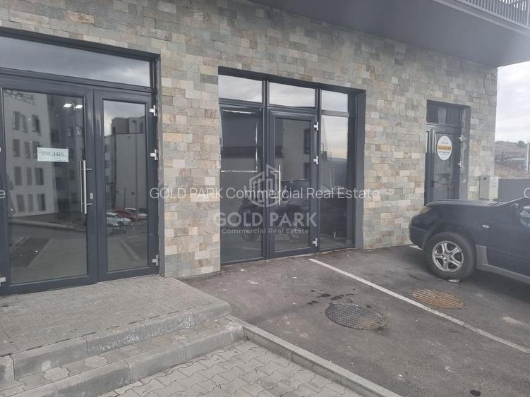 Spatiu Comercial - Zona Donath - Parcari - Vitrina - 23
