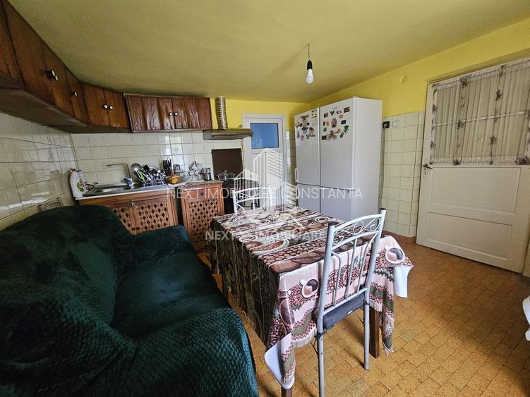 Casă  4 camere cu 2 intrări, garaj și teren 1751mp– Cobadin - 7