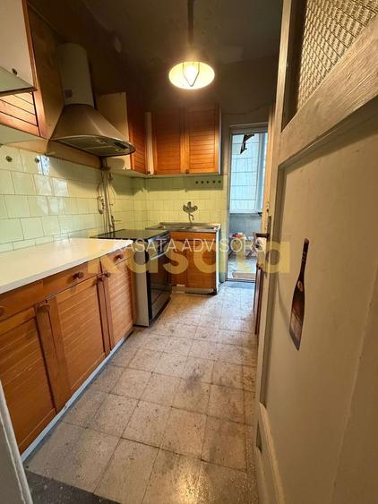 Apartament de vânzare | Ultracentral | 3 camere | Garaj | Boxă - 10