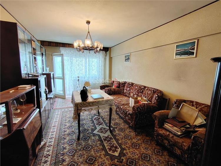 Apartament 3 camere zona Ion Mihalache cu Turda constructie 1984 - 8