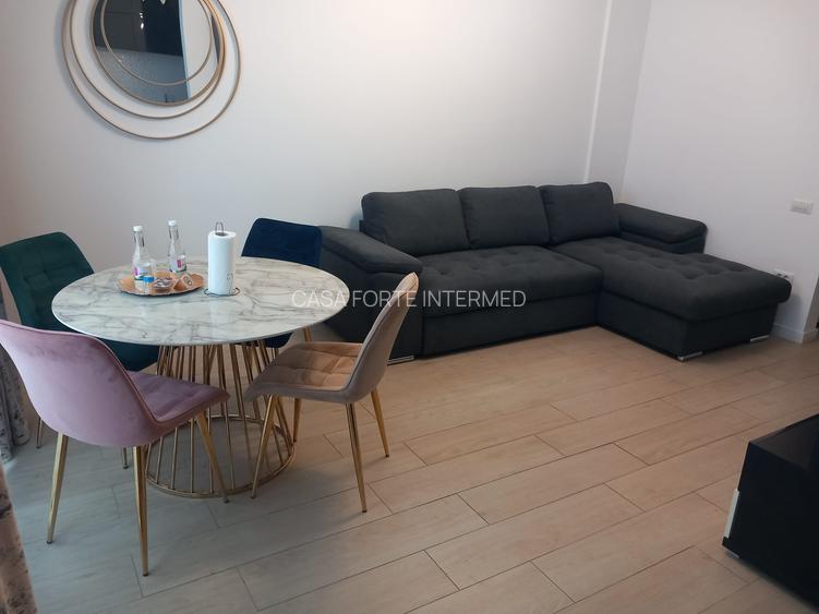2 camere, statiunea Mamaia complex Lake On , cu vedere la lac - 650 euro - 5