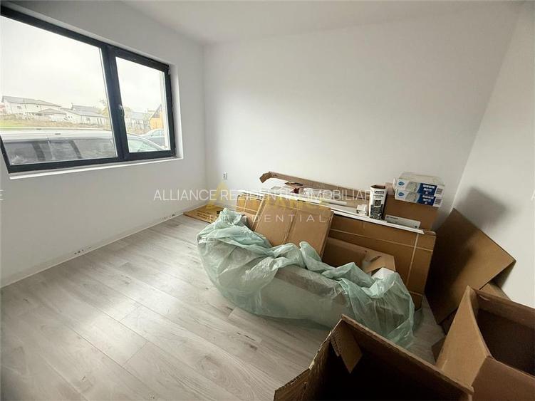 Casa moderna / 4 Camere / 2 Bai / Teren 353 mp - 13