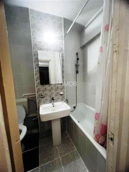 Garsoniera in Ploiesti, zona ultracentrala - 11