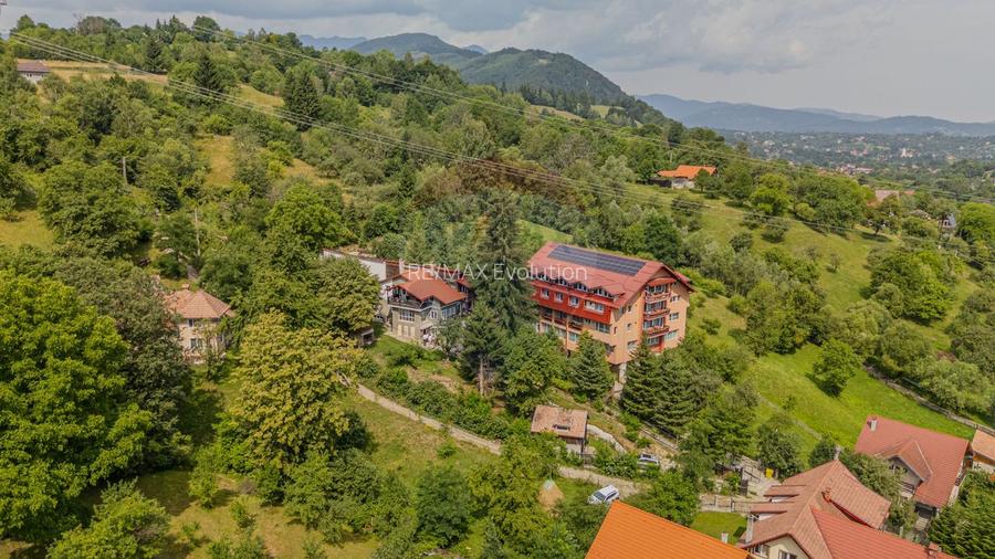 Vilă turistică de vânzare la 5 minute de CASTELUL BRAN | COMISION 0% - 47