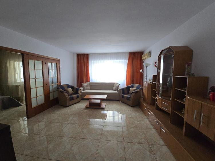 De inchiriat apartament 3 Camere Semidecomandat | Mircea Voda | 80 mp - 2