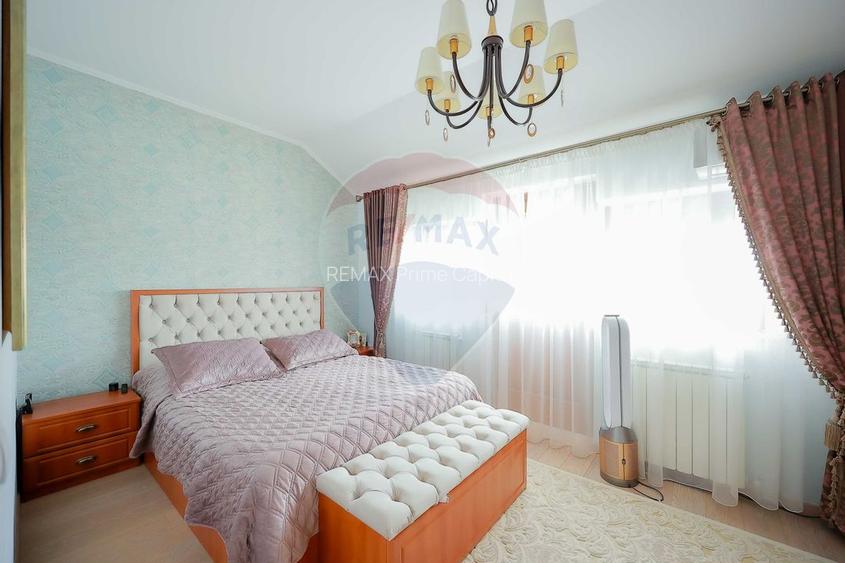 Casă de vânzare cu 4 camere în cartierul Beverly Hills, Sânmartin - 17