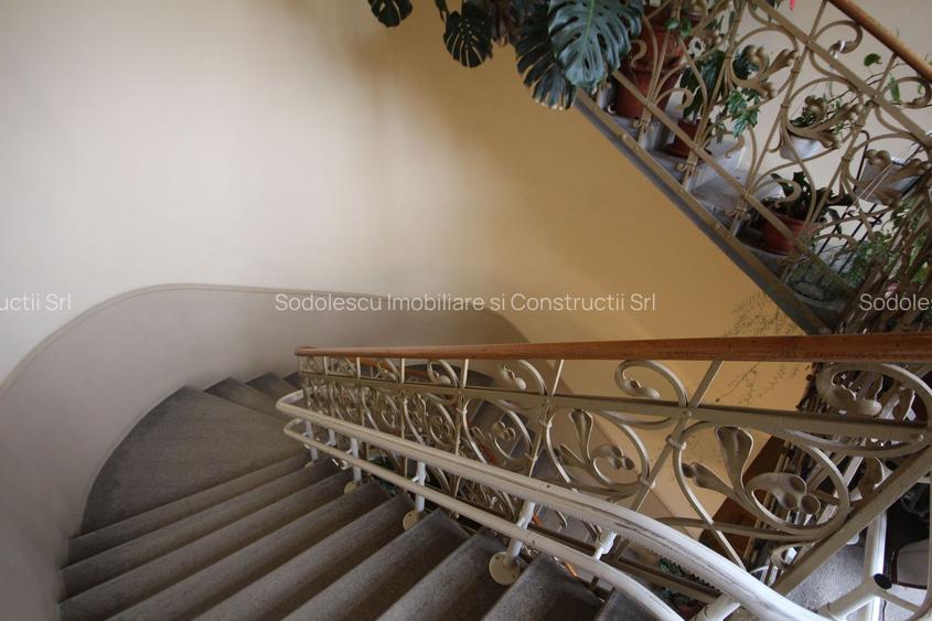 APARTAMENT DEOSEBIT IN ZONA CENTRALA - 14