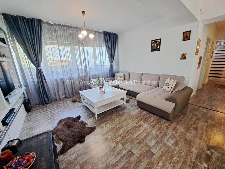 Vila Rustic Corbeanca Petresti - 12