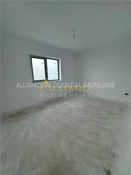 Vila P+1 cu 4 camere - 2 bai { Popesti Leordeni } - 12