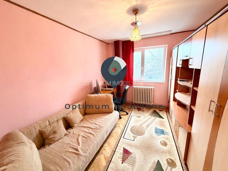Apartament cu 3 camere in Manastur, etaj 1, 67 mp ,zona Campului ! - 2