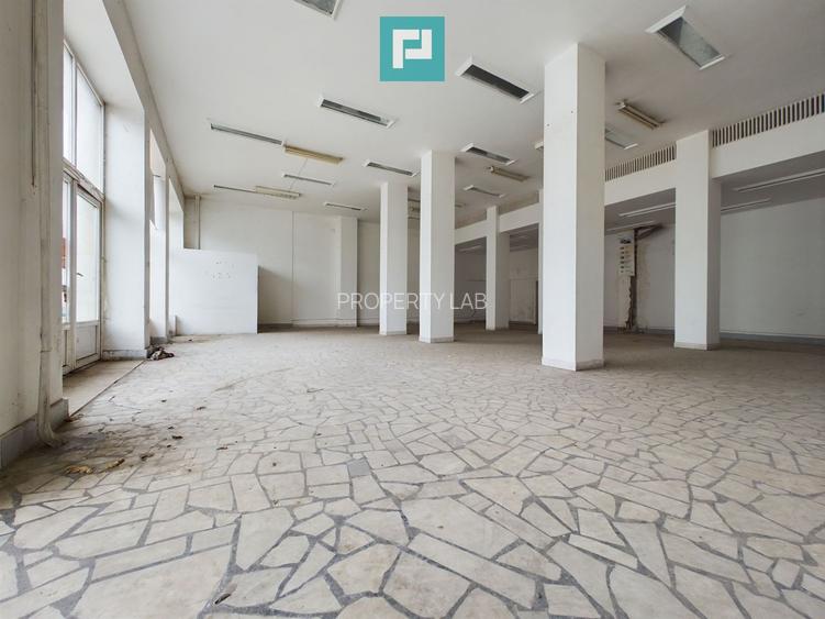 Spațiu comercial 338 mp pe Bulevardul Revoluției - 3