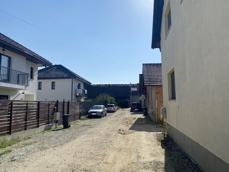 Casa individuala mobilata elegant, 4 camere, 2 bai, gradina Cristian SB - 14