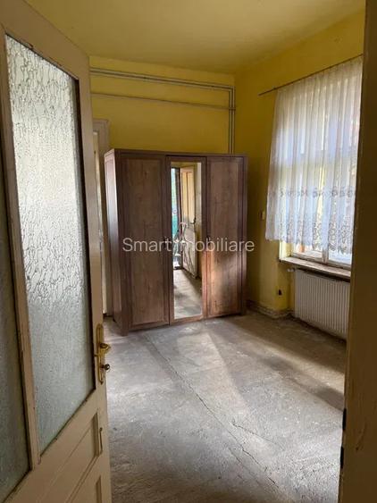 Casa saseasca  6 camere zona Central Rasnov - 4