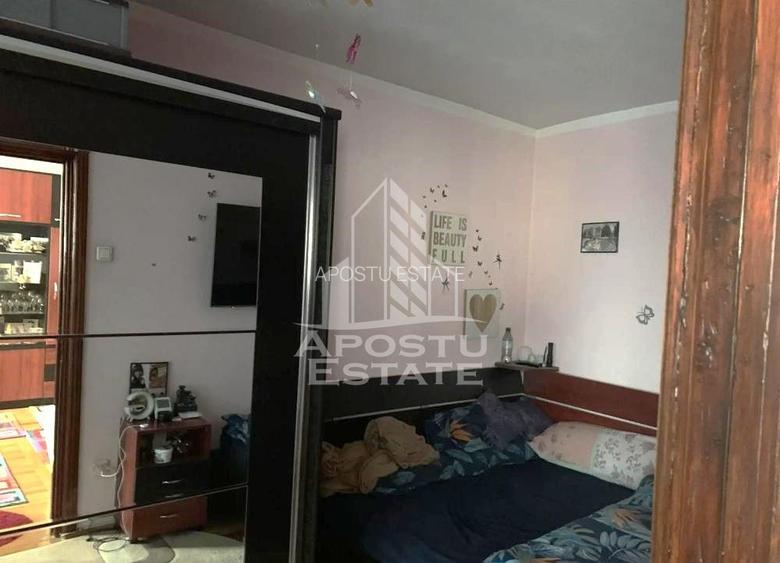 Apartament cu 3 camere, de vanzare, zona Sagului, Timisoara - 2