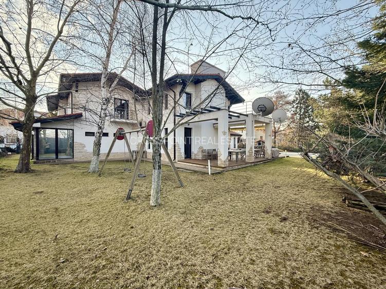 Grădină superbă, piscină și intimitate deplină – 1387 mp teren - 19