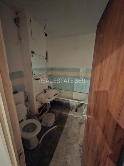 URGENT!, bloc STRADAL, REABILITAT, constructie 1979, DECOMANDATA, NEGOCIABIL - 4