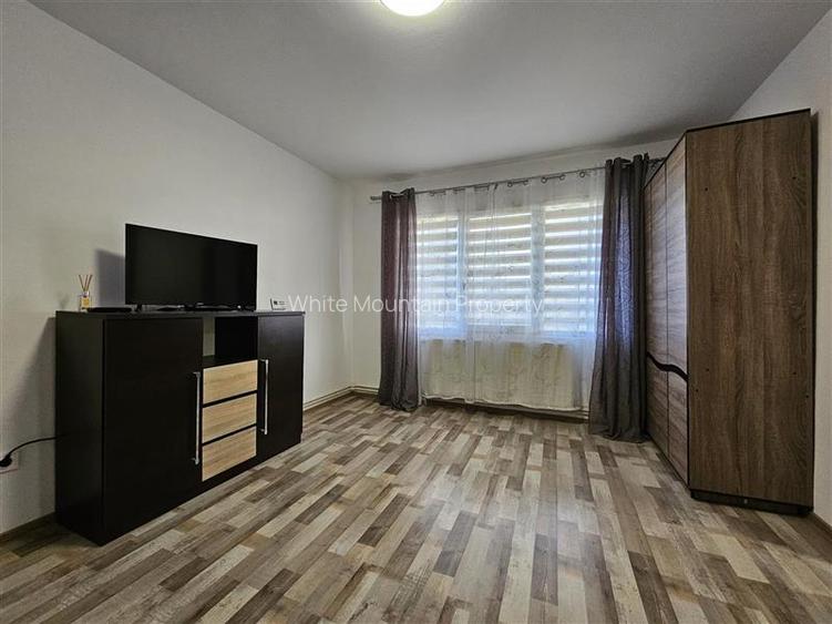 Apartament renovat zona Calea Bucuresti - 7