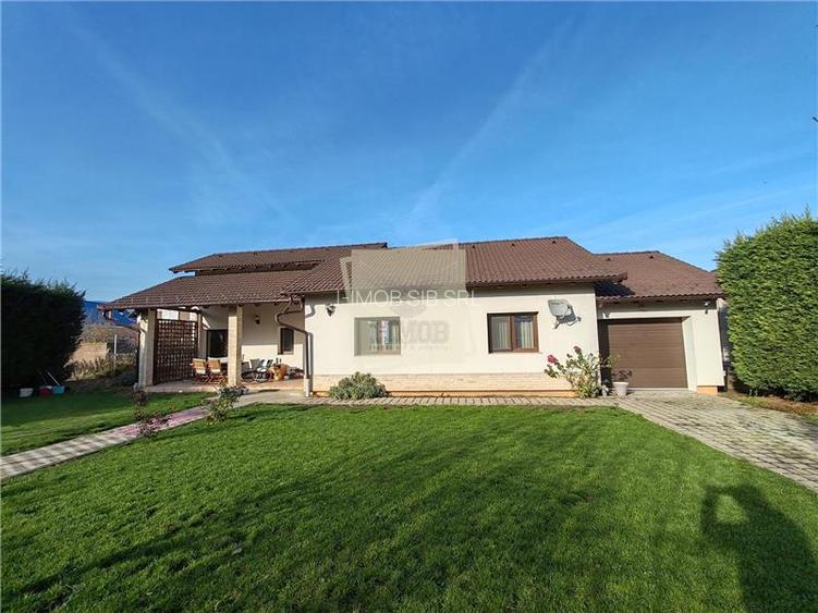 Casa moderna 3 camere 2 bai teren 790mp zona Cetate - 22