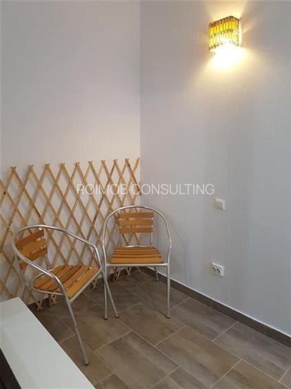 Armeneasca, apartament deosebit, 5 camere, renovat , zona cu acces facil. - 14