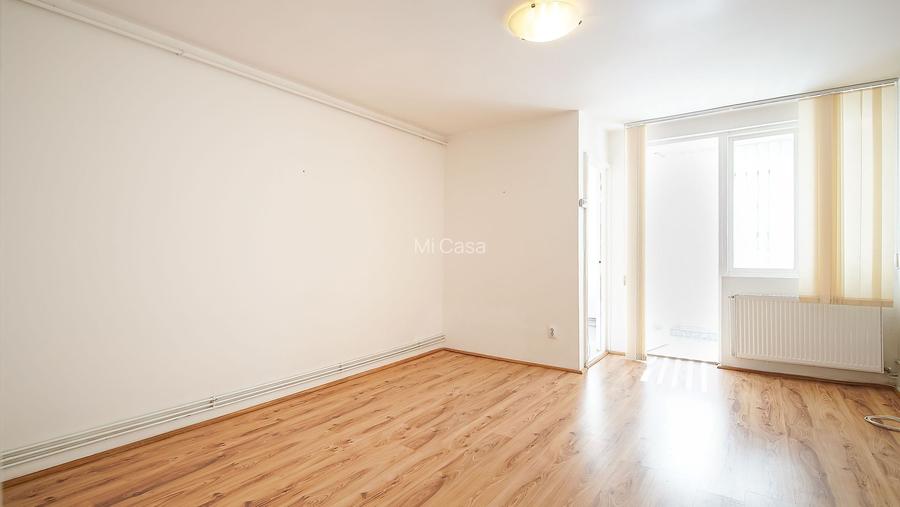 Garsonieră, etaj 1, centrală proprie –ideală pentru locuit /inchiriere - 2