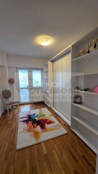 Apartament 3 camere - Centru - 77mp - 2bai - 7