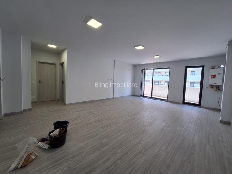 Apartament cu 2 camere, 54,6 mp, balcon, zona Eroilor - 3