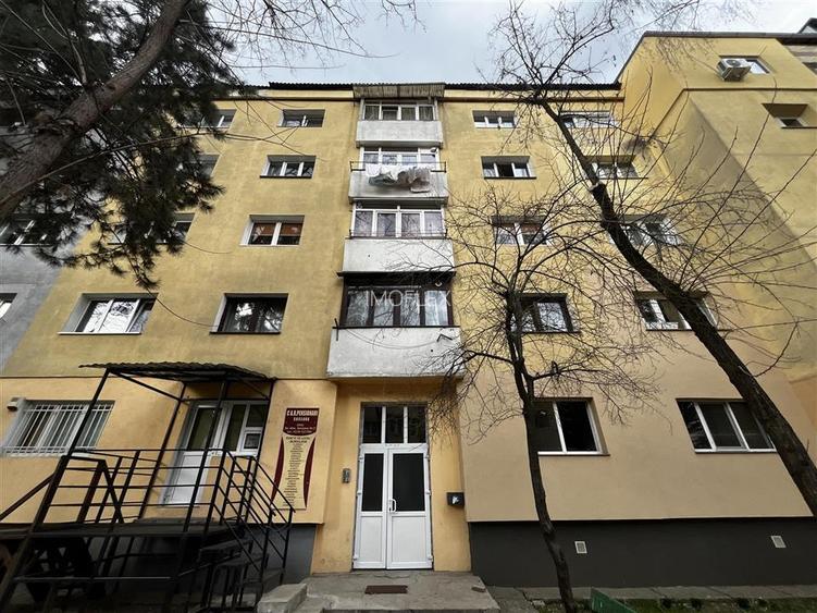Apartament 2 camere zona Burdujeni,str Tineretului - 13