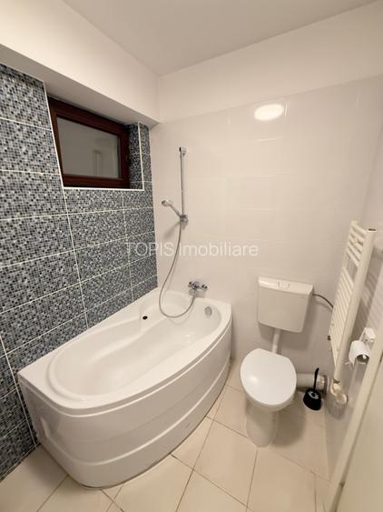 Unirii-Casa Poporului / Birou 2 camere / Contorizare separata/  Nu se aplică TVA - 10