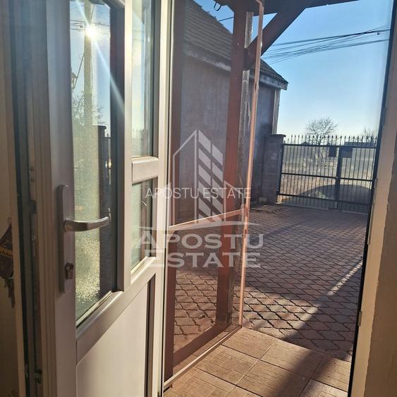 Casa Individuala in zona linistita in  Giarmata -Vii - 12