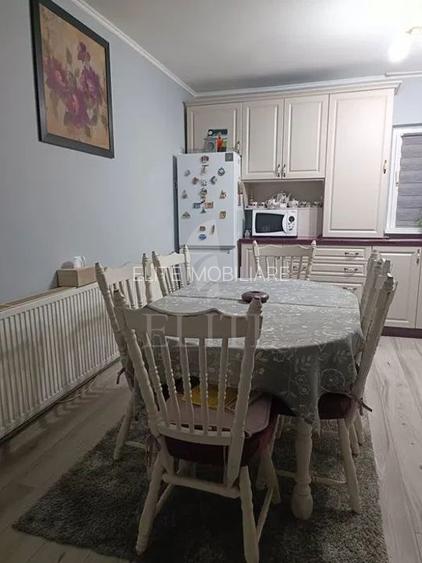 Apartament 3 camere în zona BLOCUL SPRAY - 6