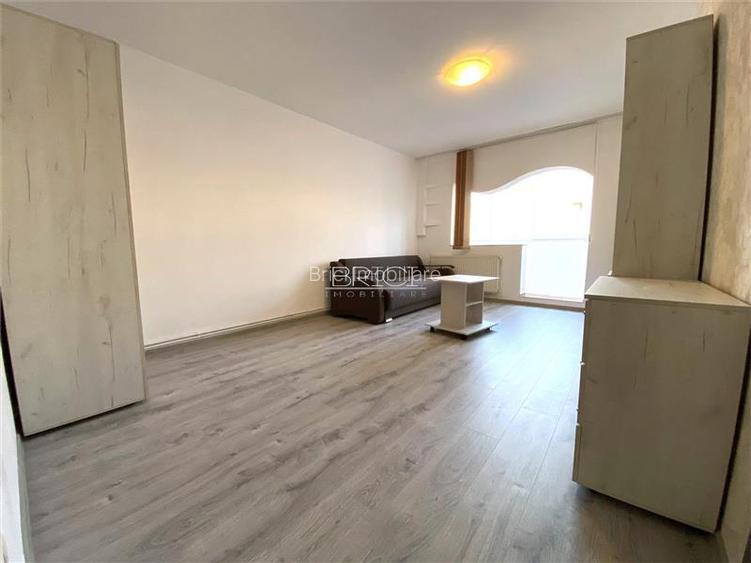Apartament 2 camere, 60mp, Decomandat, cu Parcare, Tractorul - 3