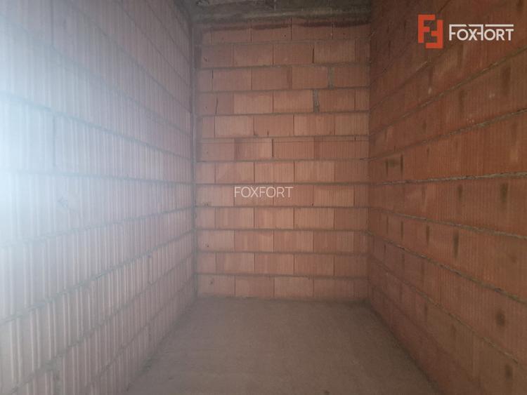 Duplex cu 4 camere de vanzare in localitatea Dumbravita - 16