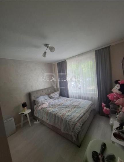 3 camere, P/8, bloc 1979, 66mp-Gorjului - 4