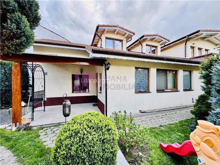 Casa de vanzare Piata Cluj | teren 336 mp | doua apartamente si anexe - 10