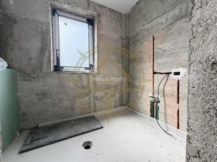 DOM00448 - Vila cu piscina infinity si iesire la lacul Snagov - 7