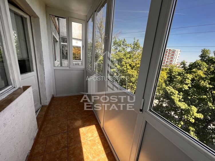 Apartament cu 3 camere, centrala proprie, zona Soarelui - 6