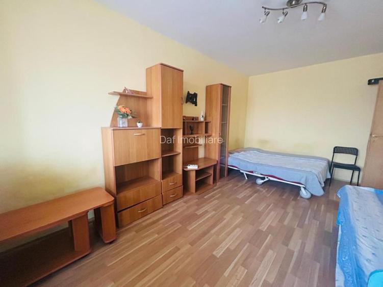 105000 euro - 3camere-72mp-Sun Plaza Metrou - bloc 1979 - 7