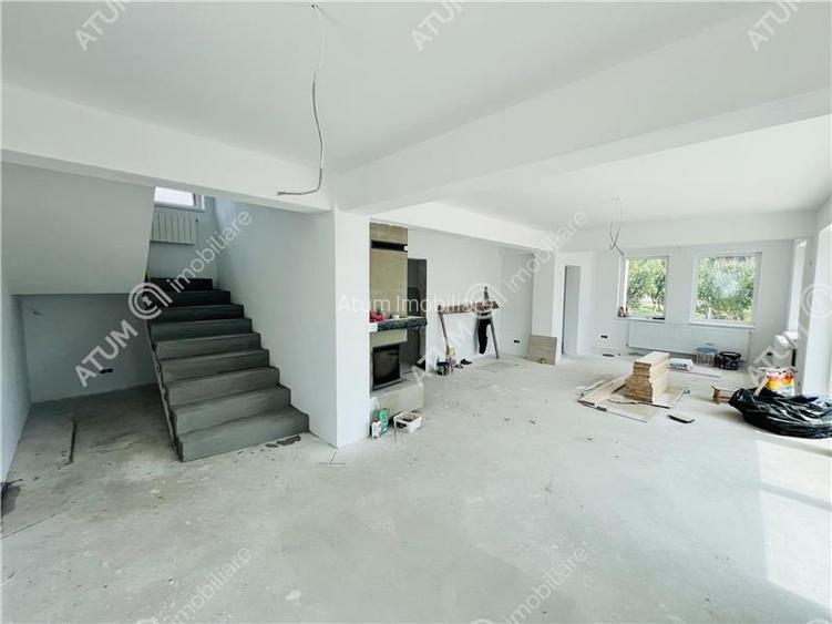Casa individuala in Cisnadioara cu 4 camere 2 bai terasa teren 1170 mp - 2