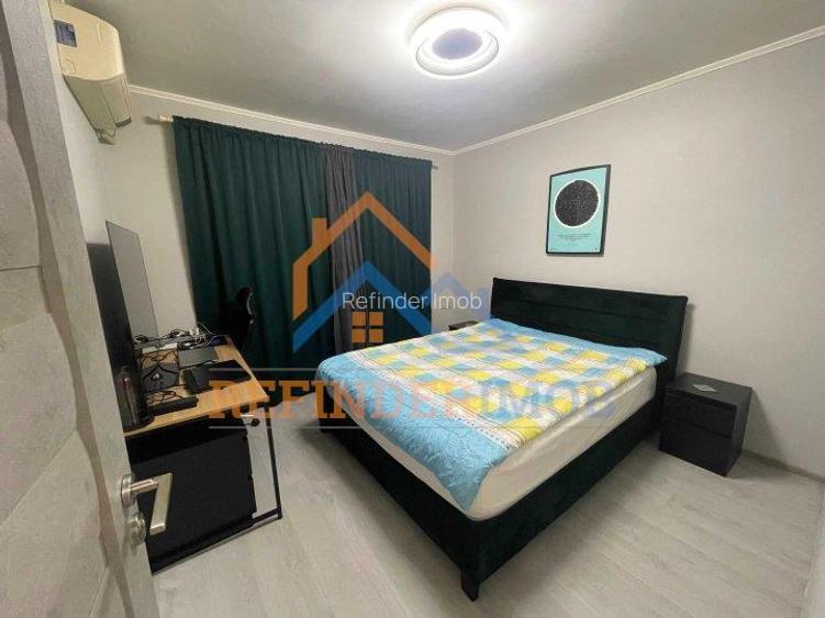 Apartament de vanzare cu 3 camere, zona Piata Muncii - 2