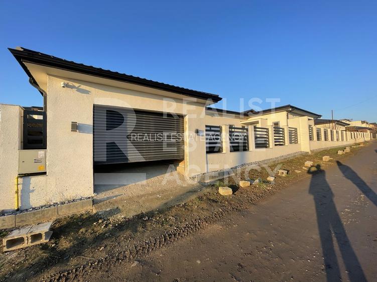 Vânzare, casă, 4 camere, 100 mp utili, teren 630 mp + garaj - 9